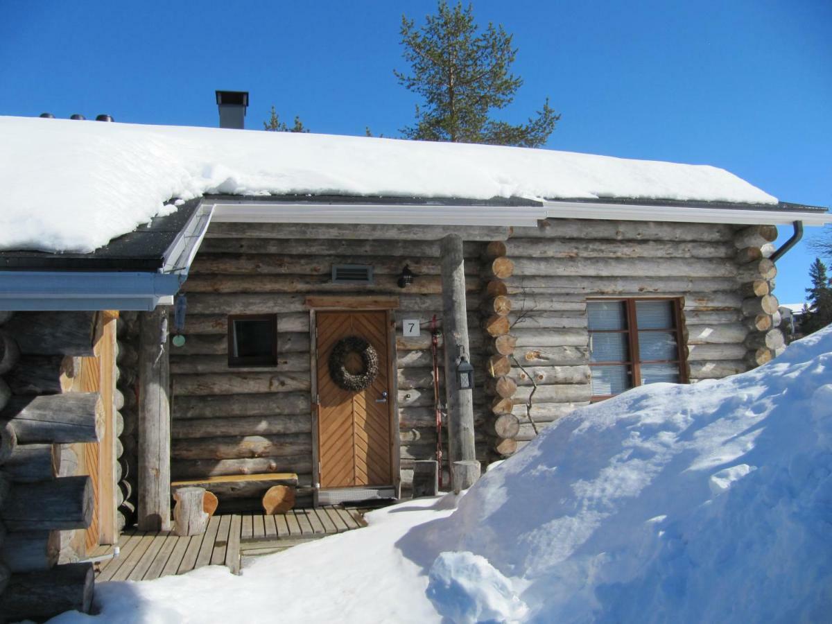 Lapin Kutsu Log Cabins Saariselka Esterno foto